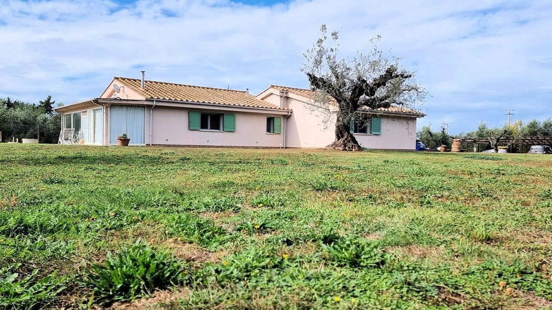 Villa in Castagneto Carducci, Tuscany, Italy 5 - 13479231