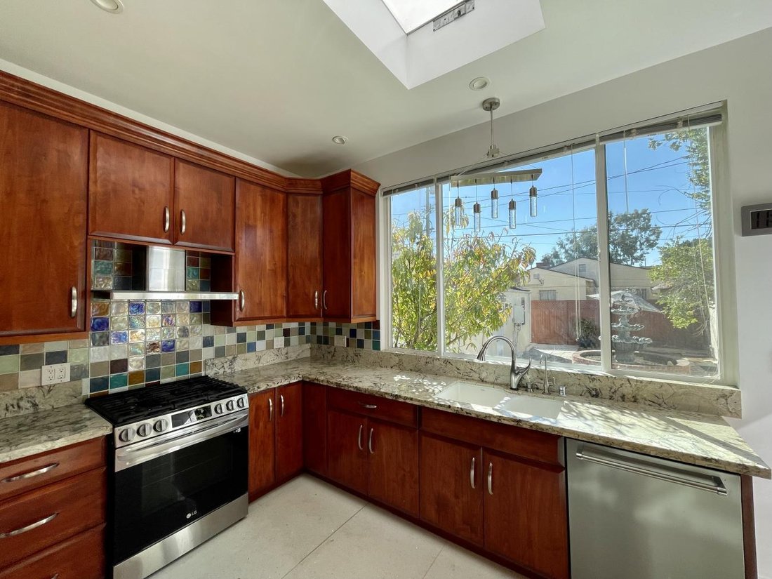House in Los Angeles, California, United States 5 - 13476996