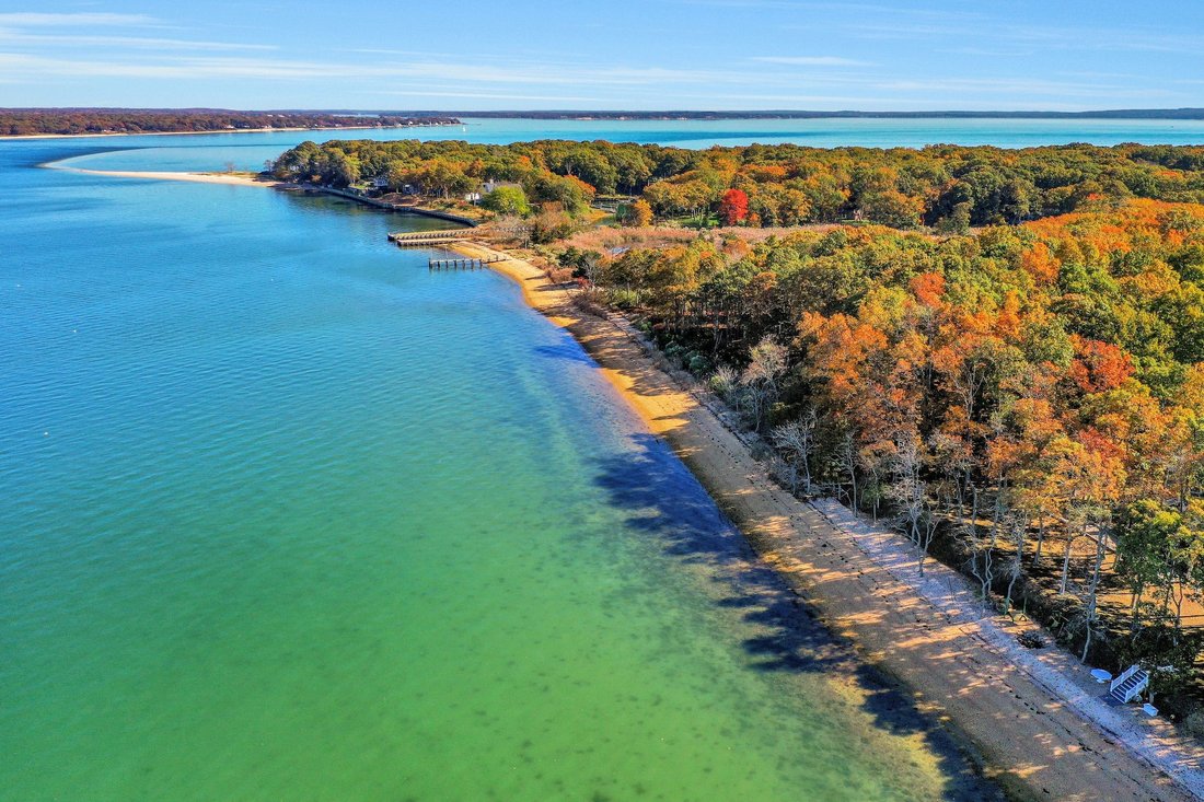 Southold, New York, United States 3 - 13481230