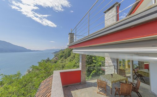 Villa in Verbania, Piedmont, Italy 1
