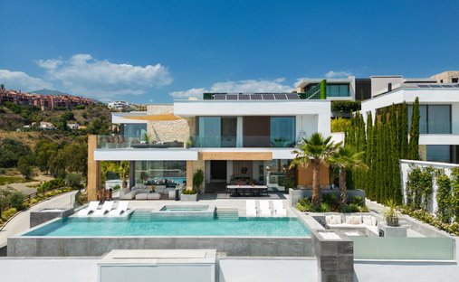 Villa in Marbella, Andalusia, Spain 1