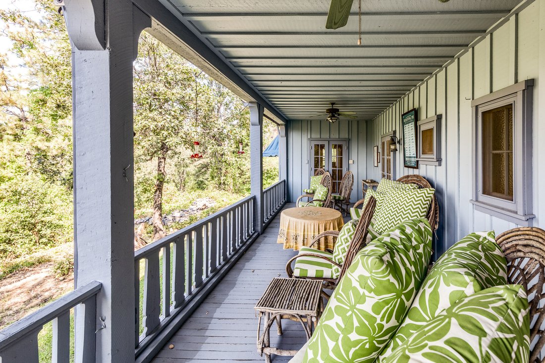 Ranch Owned By Tv Icon Patrick Duffy In Eagle Point, Oregon, United