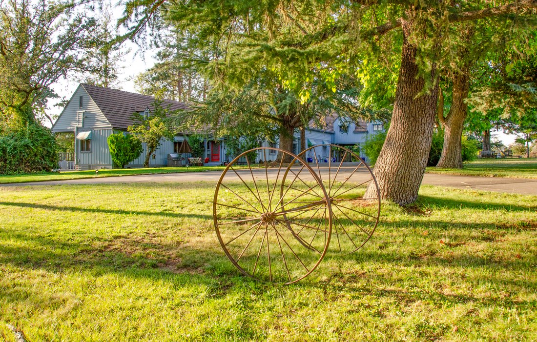 Ranch Owned By Tv Icon Patrick Duffy In Eagle Point, Oregon, United