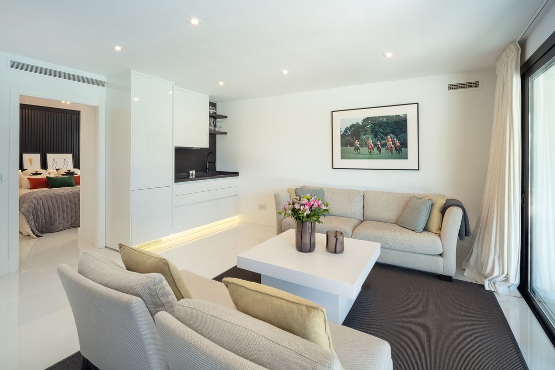 Villa in Marbella, Andalusia, Spain 5 - 13489400