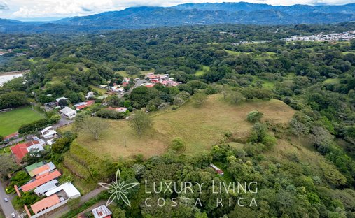 Land in Turrúcares District, Provinz Alajuela, Costa Rica 1