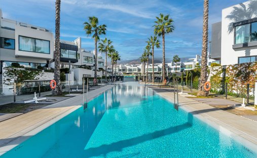 Townhouse in Marbella, Andalusia, Spain 1
