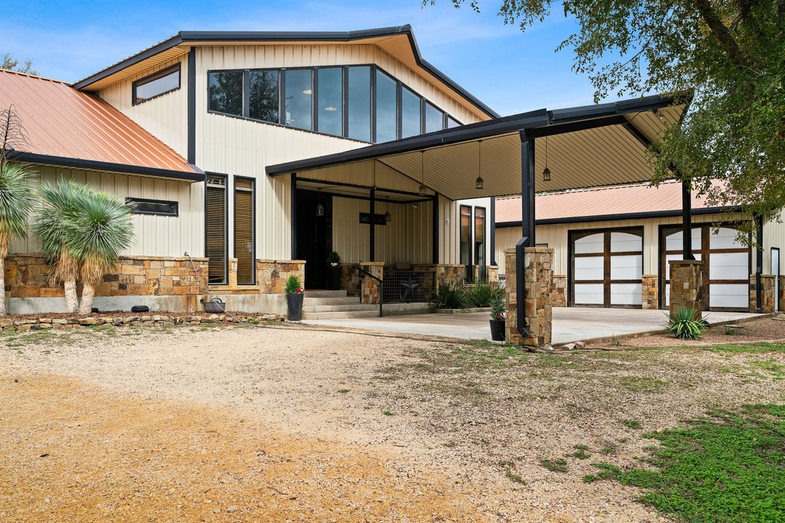 1636 Westwood Rd En Lockhart, Tx, United States En Venta (13485980)