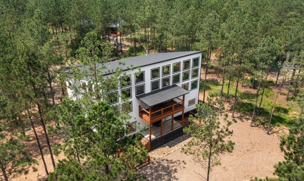 118 Hackberry Flat Trail In Broken Bow, Oklahoma, United States For