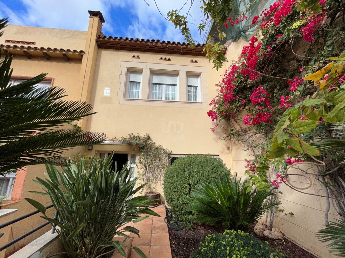 Villa In Barcelona, Catalonia, Spain For Sale (13486472)