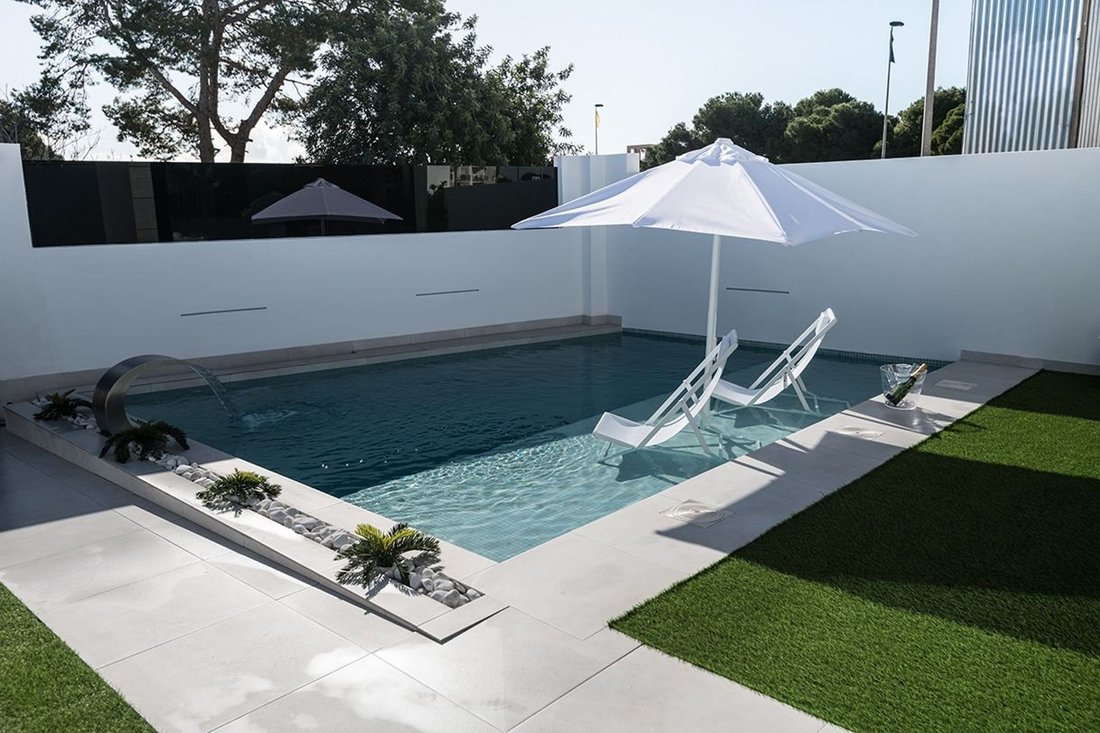 Villa in Santiago de la Ribera, San Javier, Región de Murcia 1 - 12392992