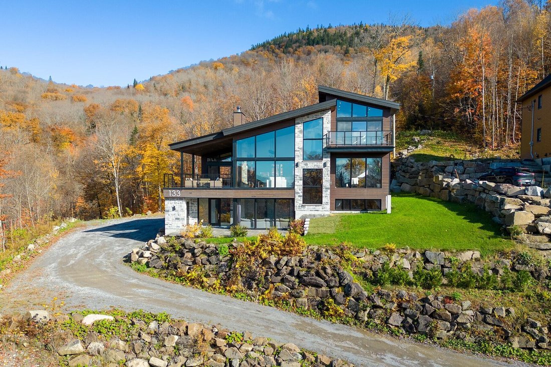 Stoneham Et Tewkesbury, Capitale In Stoneham Et Tewkesbury, Quebec