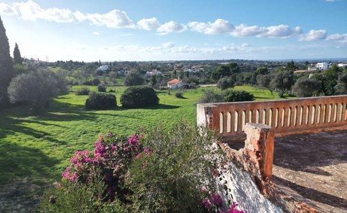 Land in Lagoa und Carvoeiro, Algarve, Portugal 1