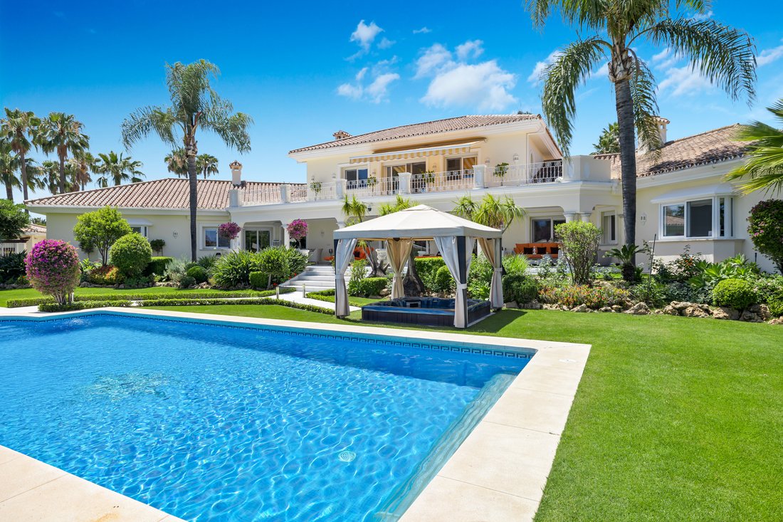 Gorgeous Nueva Andalusian Villa. Views, Pool And In Marbella, Andalusia ...