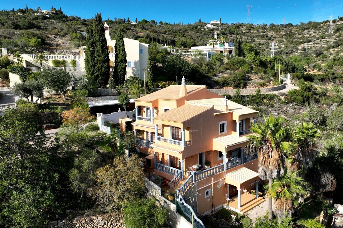Villa in Faro (Se e Sao Pedro), Algarve, Portugal 4 - 13481648
