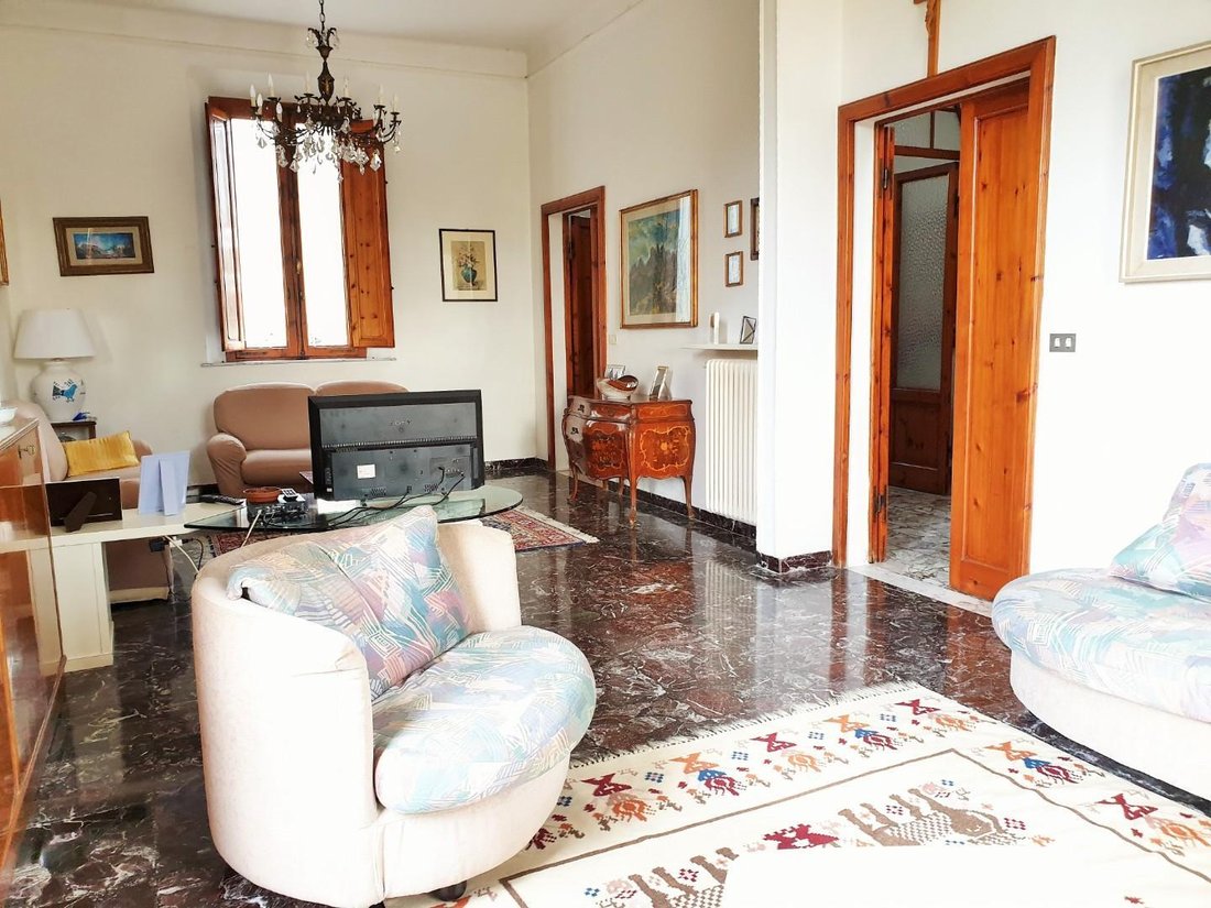 Villa in Crespina, Tuscany, Italy 3 - 13483899