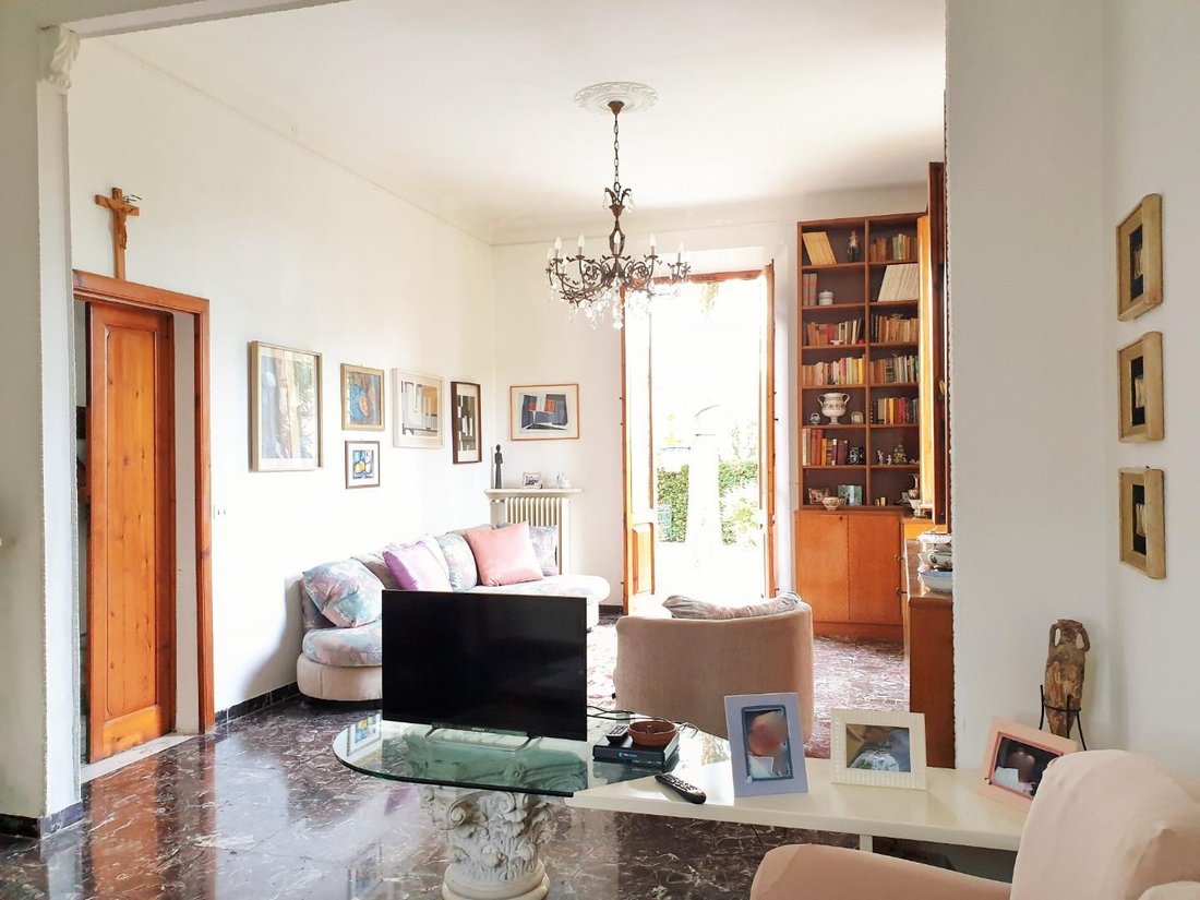 Villa in Crespina, Tuscany, Italy 2 - 13483899