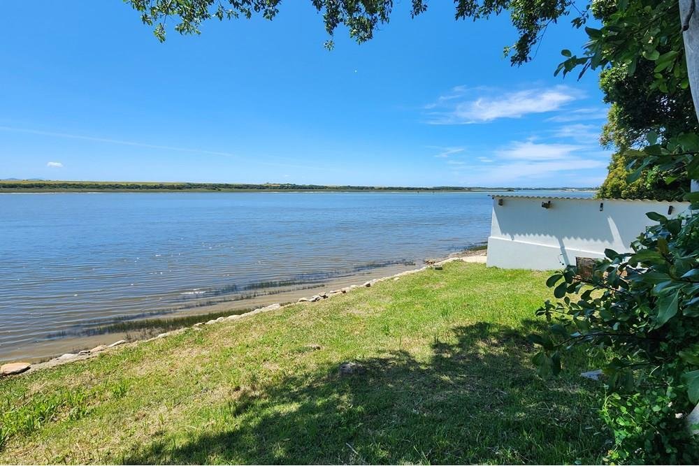 On The Kromme River With 29 In Saint Francis Bay, Eastern Cape, South