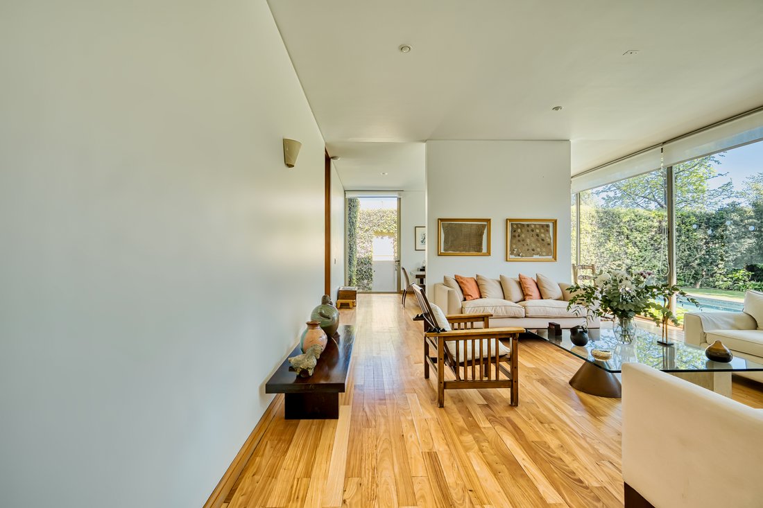 Mediterranean Style House In In Las Condes, Santiago Metropolitan