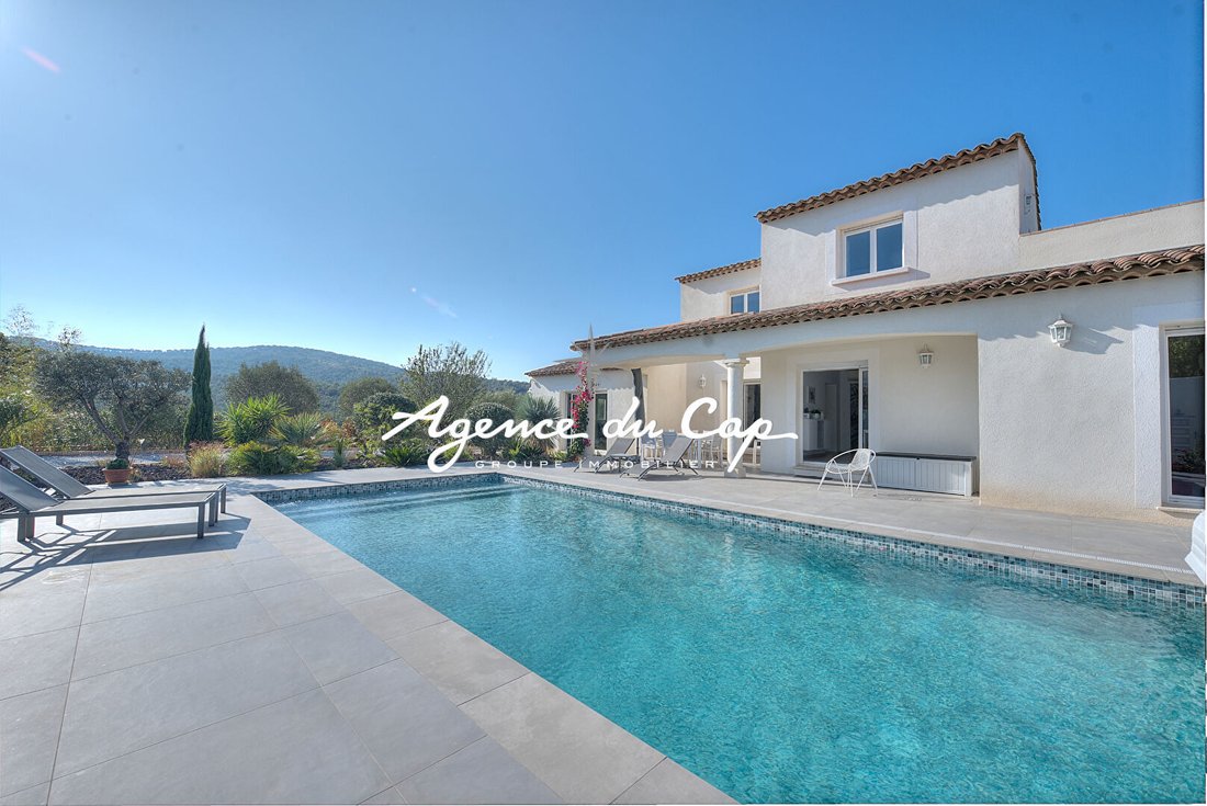 Villa Saint Aygulf 6 Rooms 185sqm In Var, France For Sale (13486850)