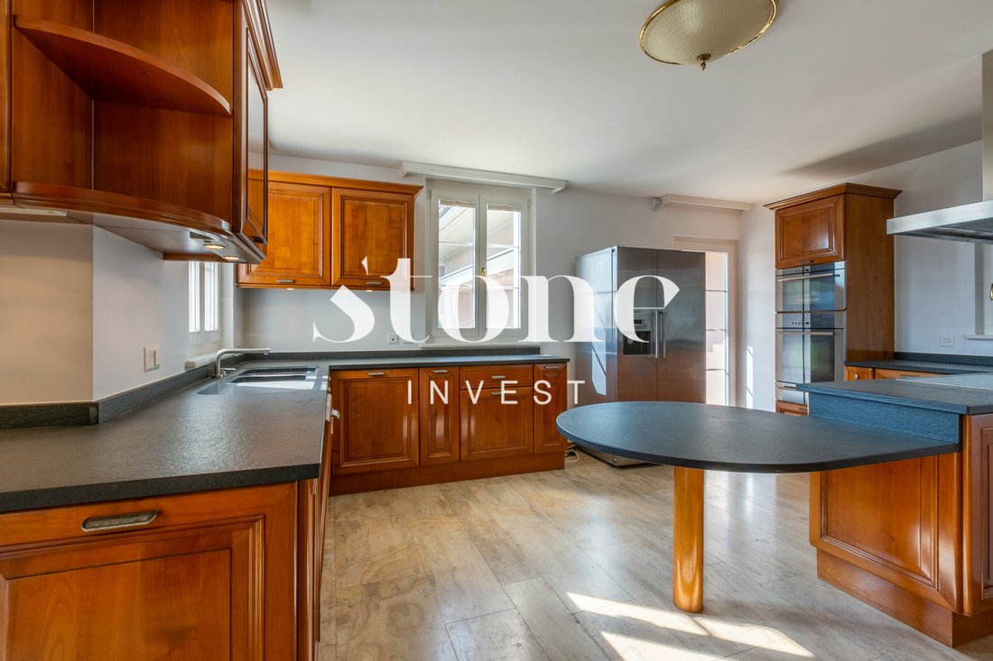 Villa With Lake View In Mont Sur Rolle, Vaud, Switzerland For Sale