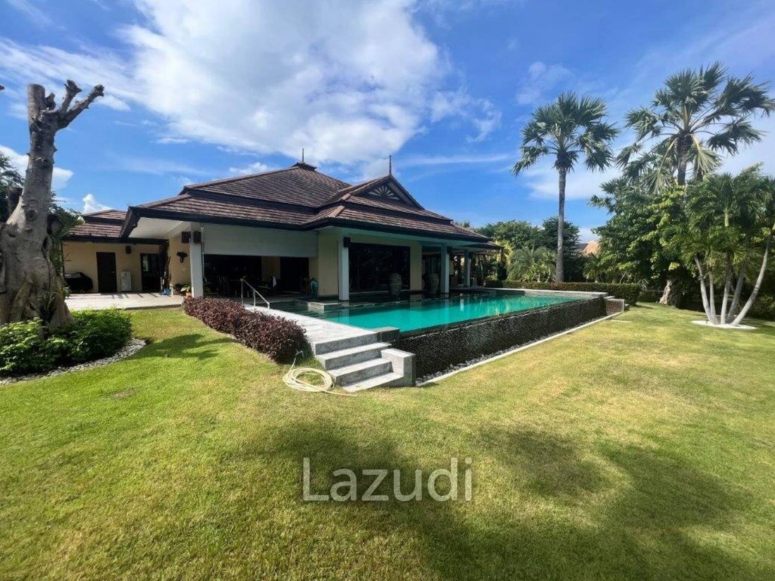 Villa in Sam Roi Yot, Prachuap Khiri Khan, Thailand 1 - 12636027