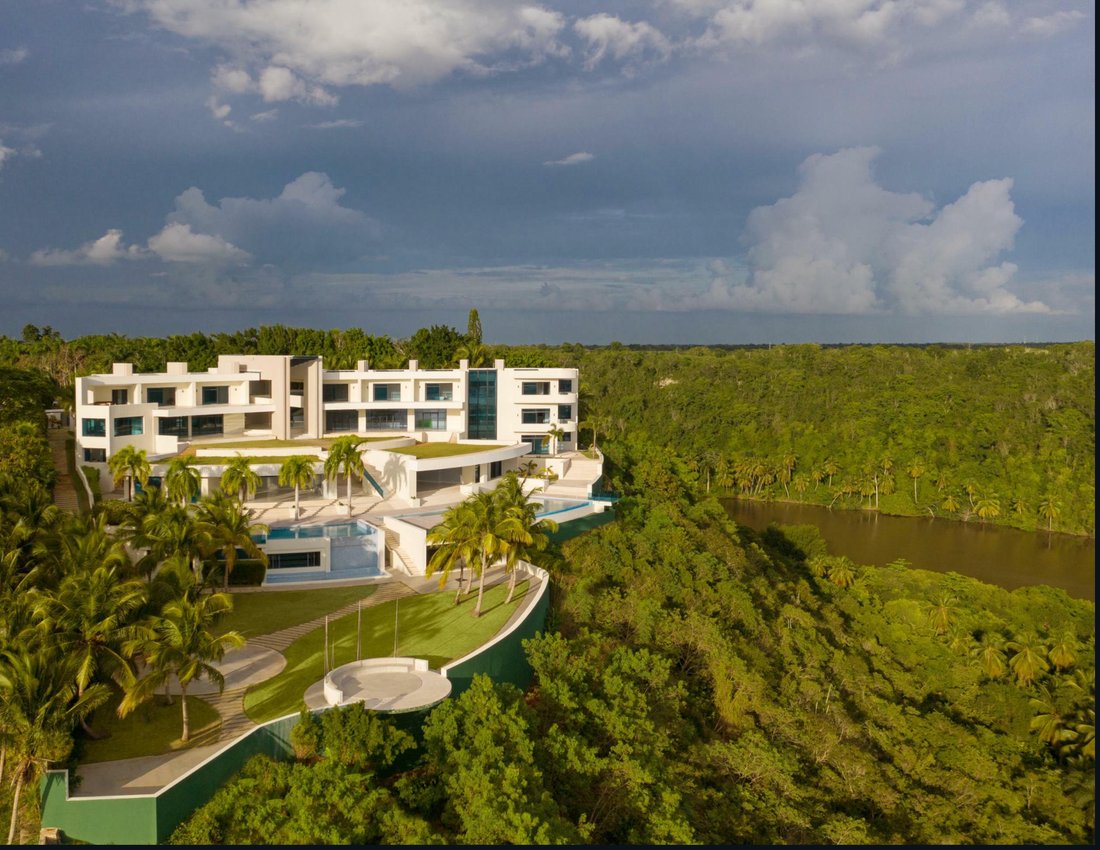 Villa in La Romana, La Altagracia Province, Dominican Republic 2 - 13490868