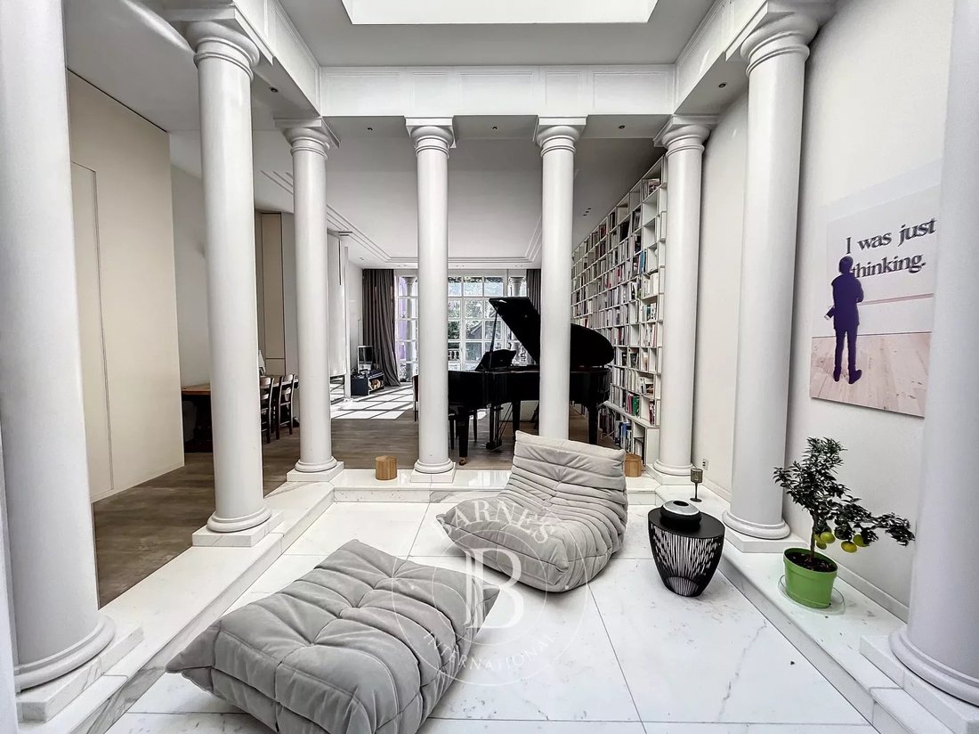 Cinquentenaire Art Deco House, 5 Bedrooms, In Schaerbeek, Brussels