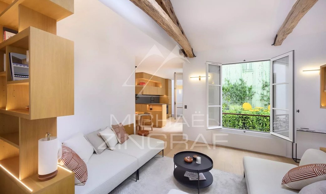 For Sale Rue Du Bac Large 2 Room Apartment In Paris, île De France