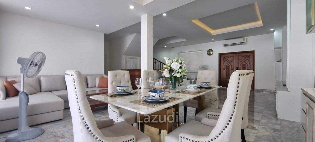 Villa in Pattaya City, Chon Buri, Thailand 3 - 13494037