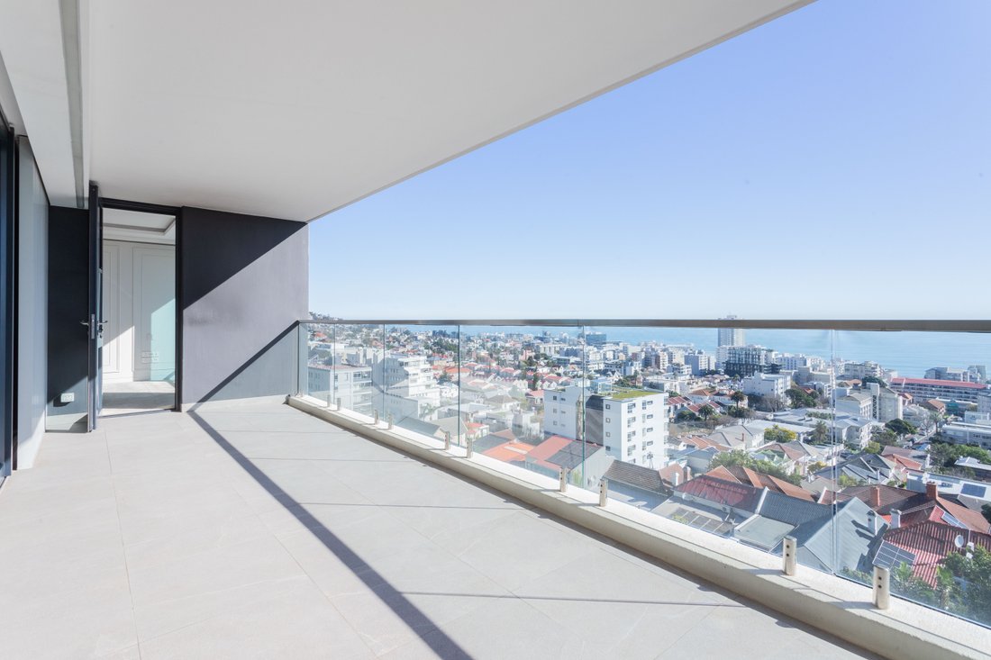 Super Sophisticated 3 Bedroom In Cape Town, Western Cape, South Africa