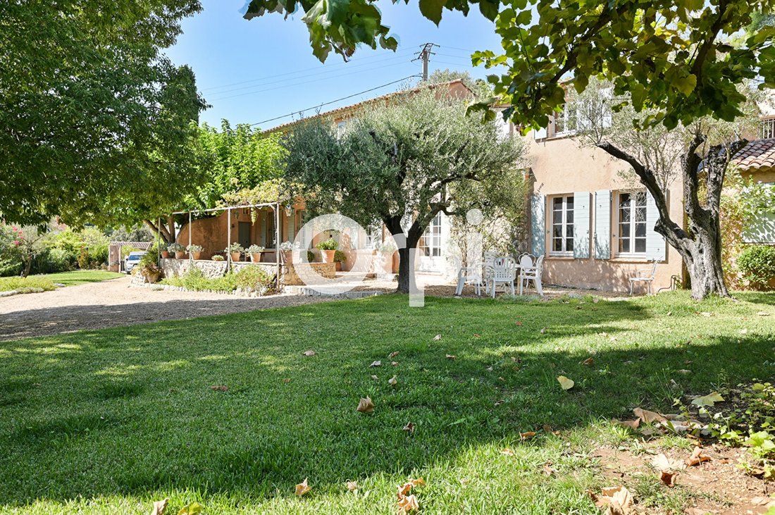 House in France 2 - 13494176