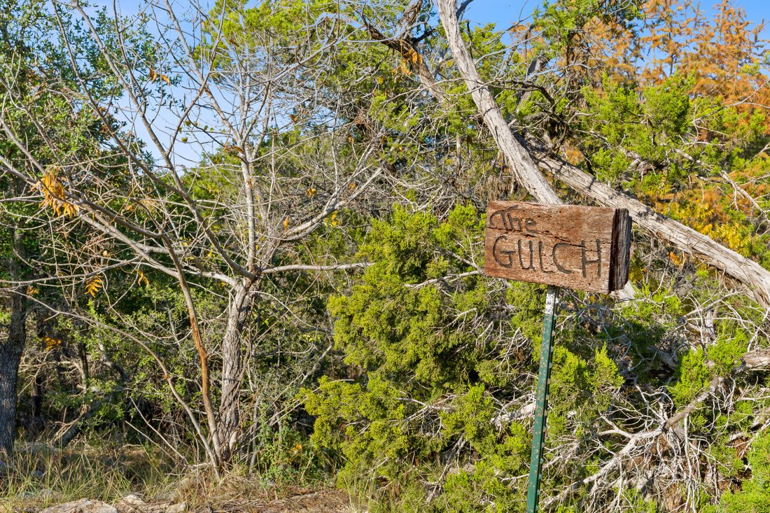 10 Acre Oasis With A Spring Fed In Dripping Springs, Texas, United