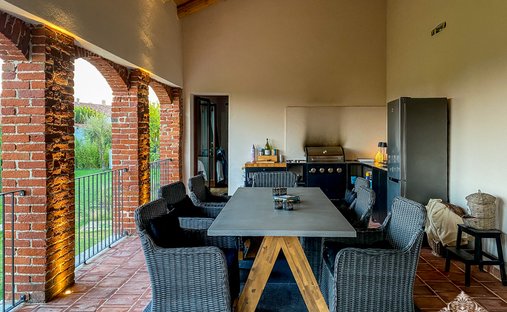 Castle for Sale in Incisa Scapaccino, Piedmont, Italy