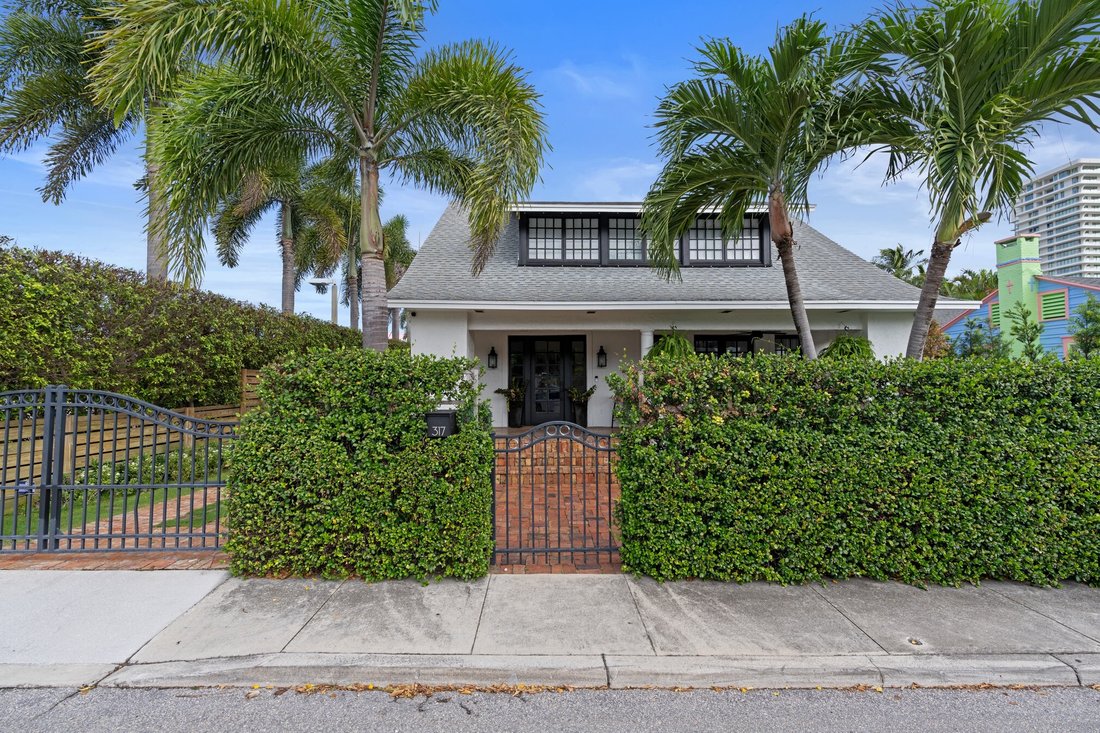 317 Vallette Way, West Palm Beach, In West Palm Beach, Florida, United