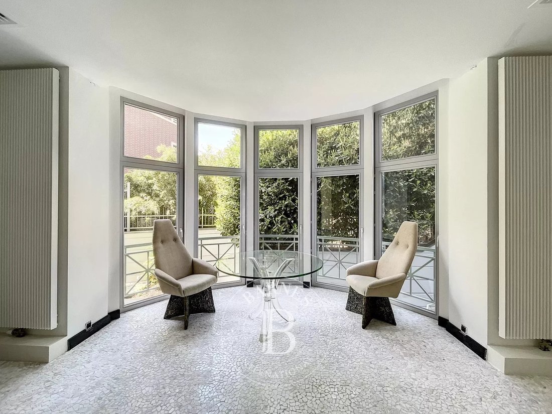 Square Des Milliardaires Exceptional Mansion In Bruxelles, Brussels