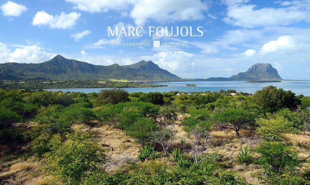 Plots Of Land Amidst In Grande Riviere Noire, Rivière Noire District