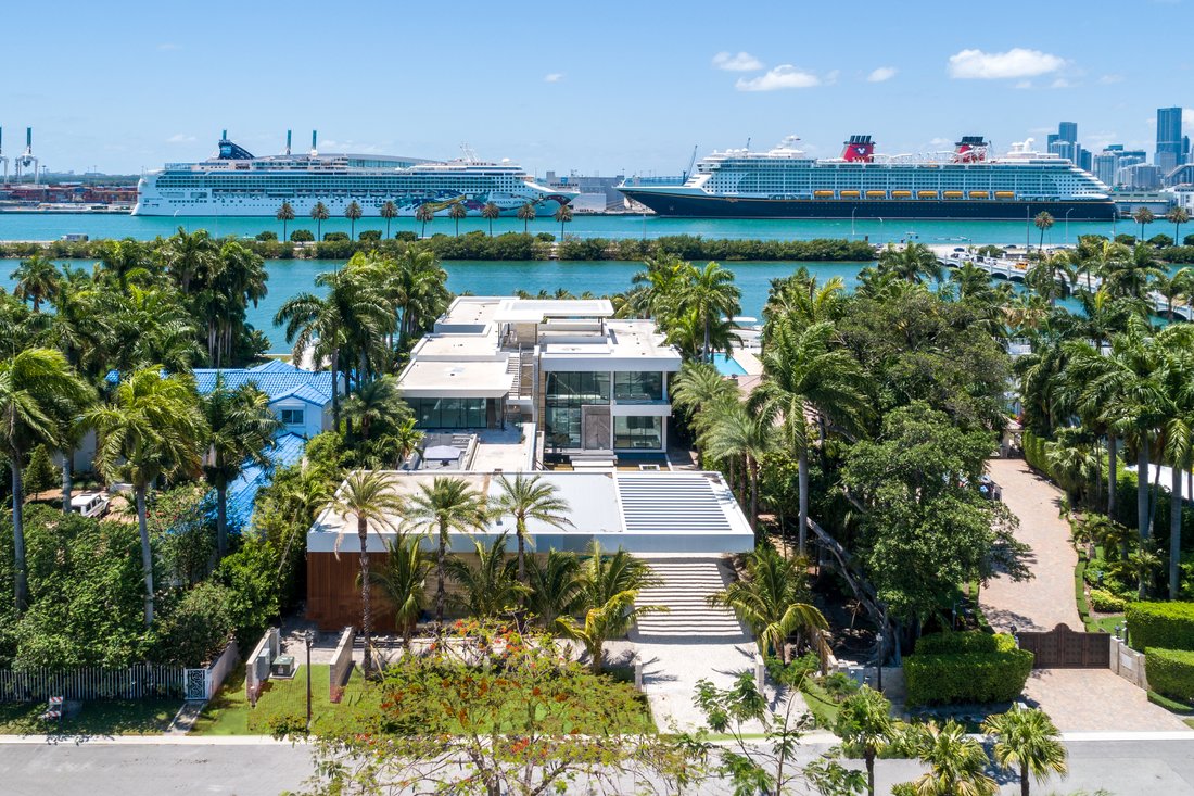 House in Miami Beach, Florida, United States 1 - 11493834
