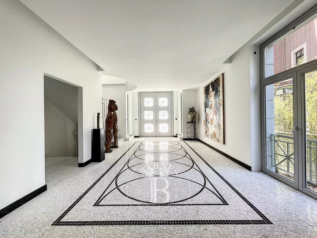 Square Des Milliardaires Exceptional Mansion In Bruxelles, Brussels