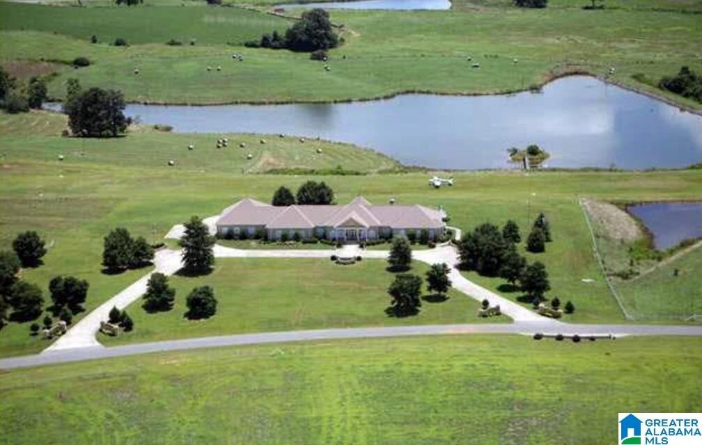 Mt. Aero Lake Farm In Hanceville, Alabama, United States For Sale