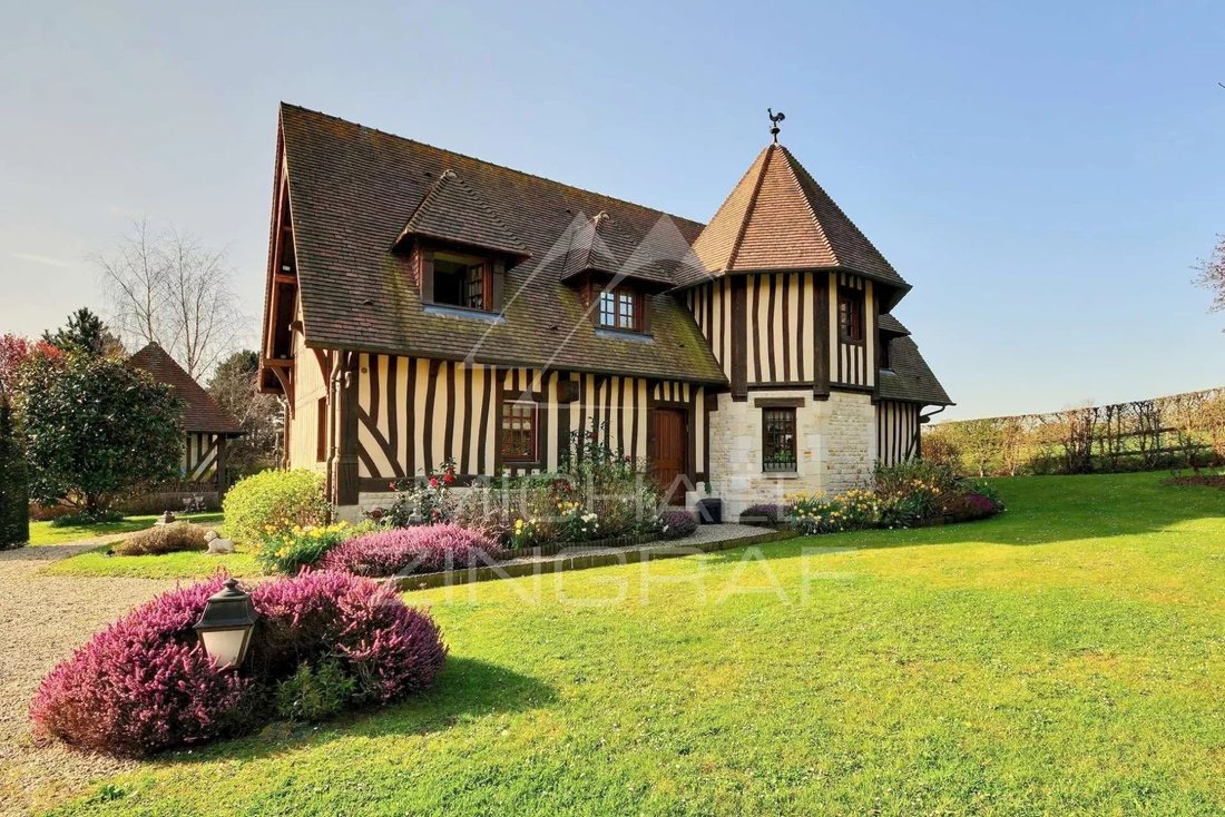 Lebas House With Swimming Pool In The Heart Of A In Cabourg, Normandy