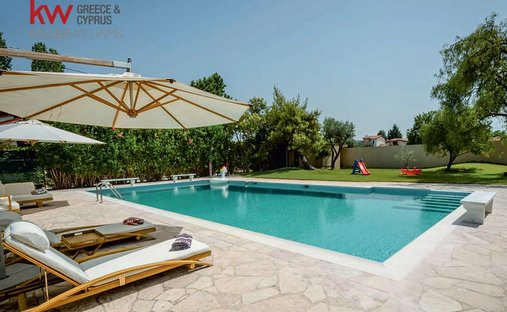 Villa a Rogitikon, Paralia, Grecia 1