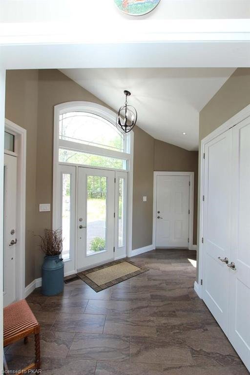 Exquisite Luxury Home In Lakehurst, Ontario, Canada For Sale (13495973)