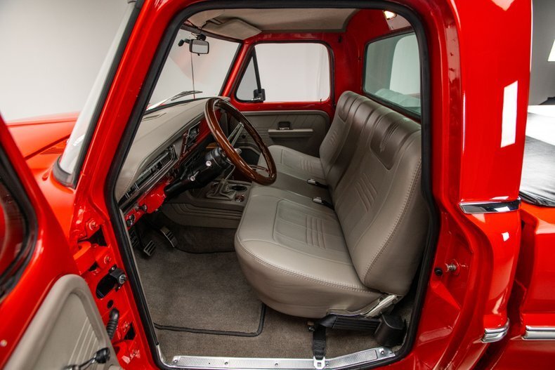 Pickup in Charlotte, United States 2 - 13495818
