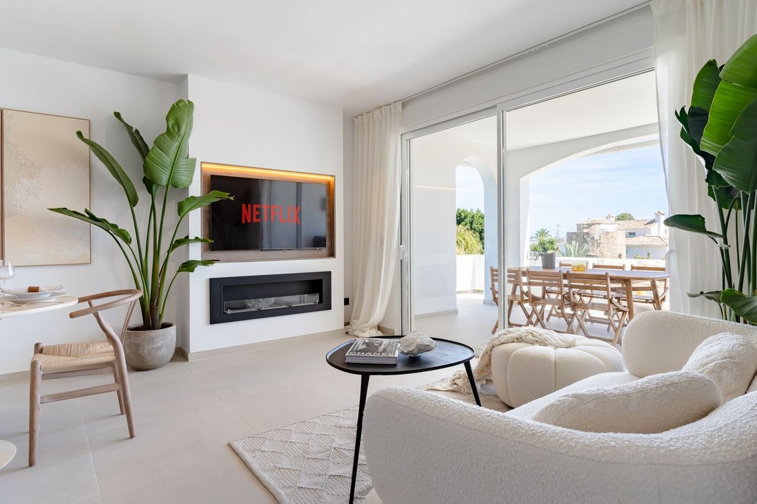 Apartment in Marbella, Andalusia, Spain 1 - 13499445