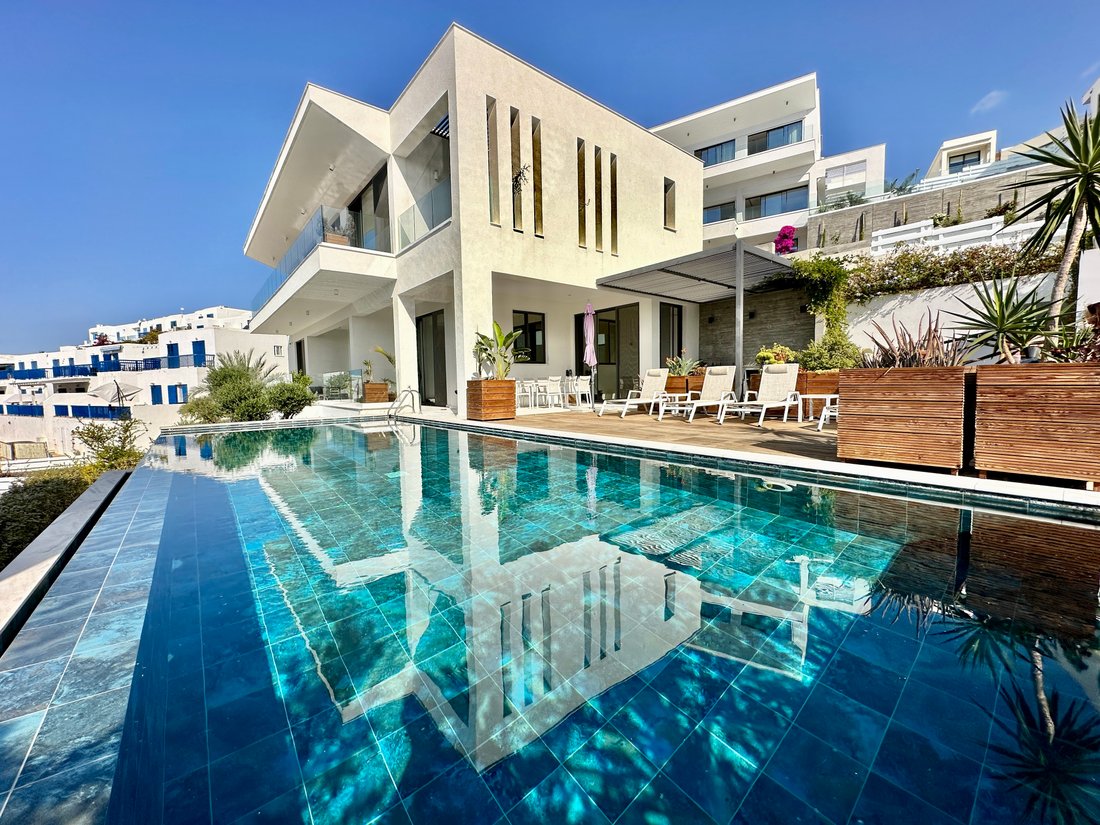 Villa in Chloraka, Paphos, Cyprus 1 - 13499498