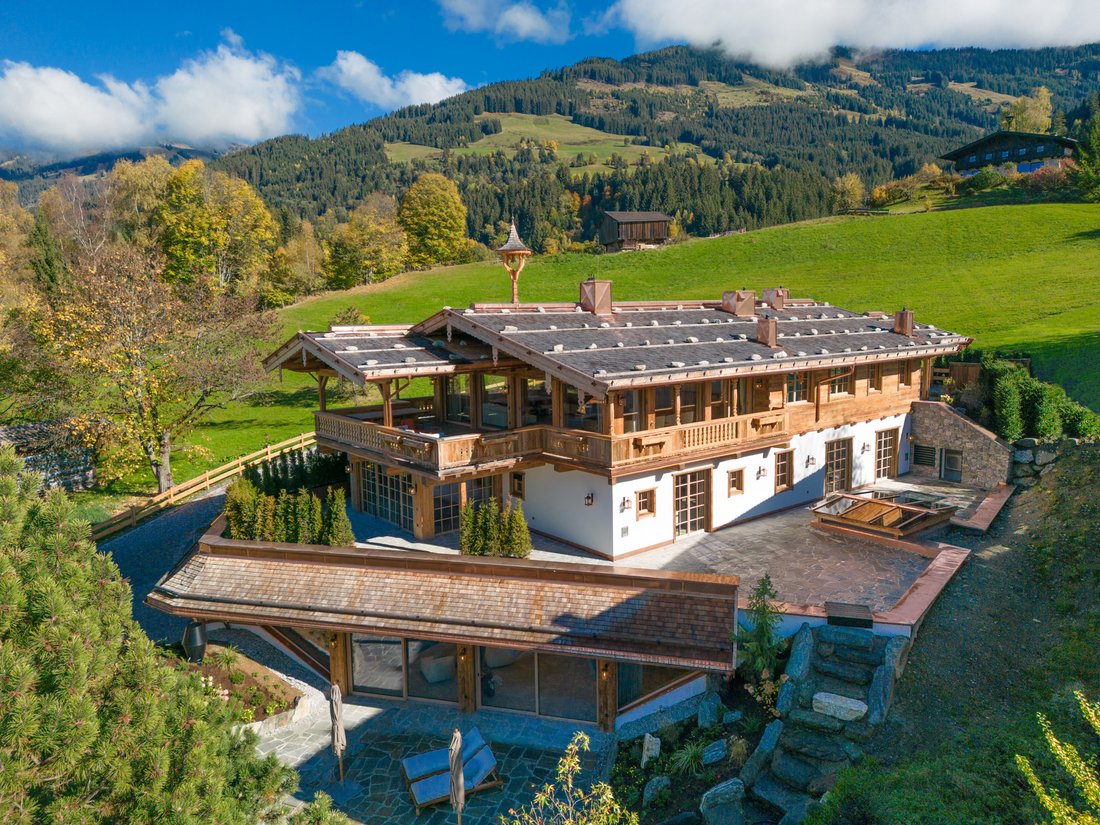 Magnificent Country Estate With A Spectacular View In Jochberg, Tyrol