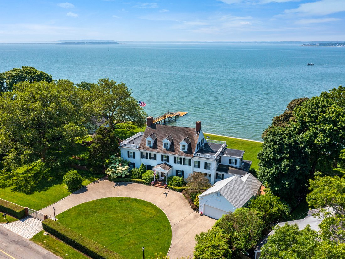 247 King Caesar Road In Duxbury, Massachusetts, United States For Sale