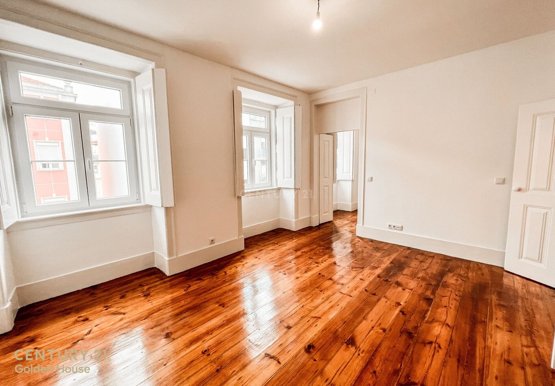 Apartment Lisboa Portugal In Lisbon, Lisbon, Portugal For Sale (12621464)