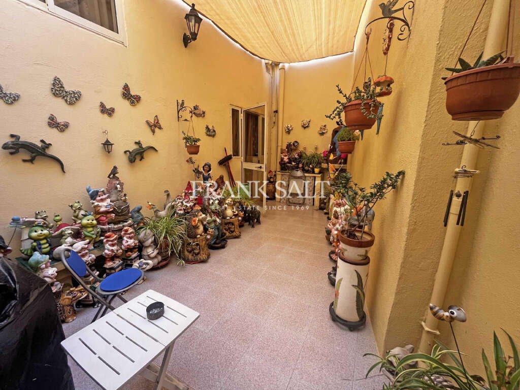 Attard, Converted Townhouse In Attard, Malta For Sale (13500404)