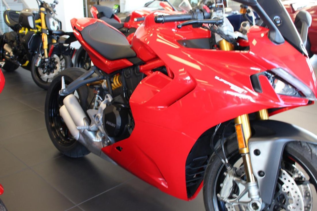 Sports  / Super Sportd in Buffalo, NY 2 - 13500370